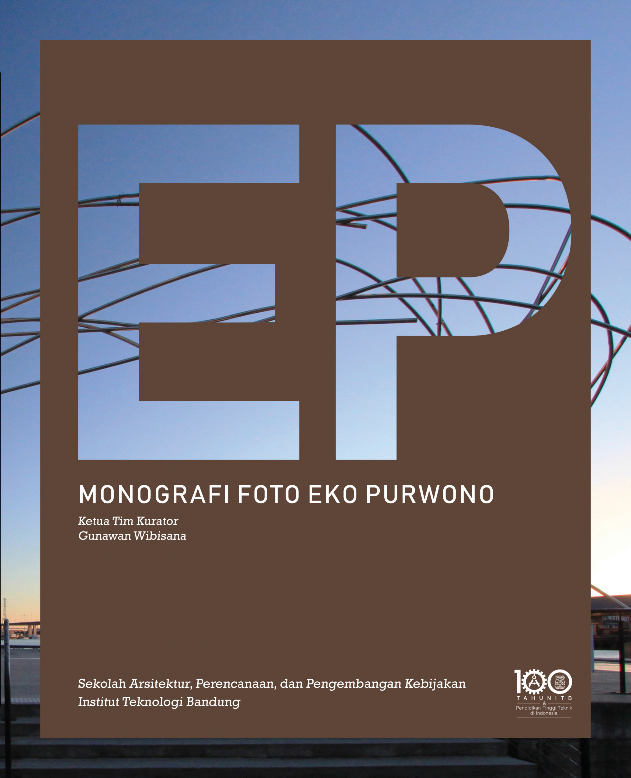 Buku Monografi Fotografi Eko Purwono